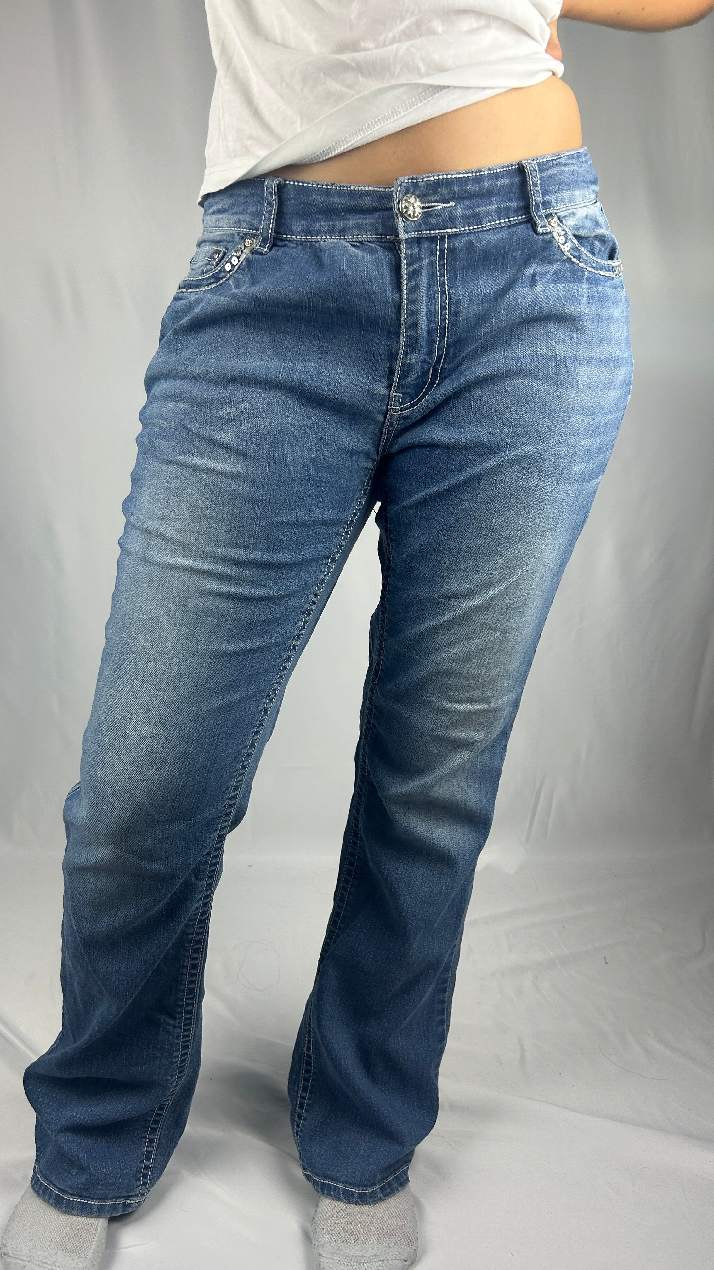 Flap Pocket Bootcut Jeans