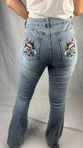High waist!!! Skull Embroided Bootcut Jeans