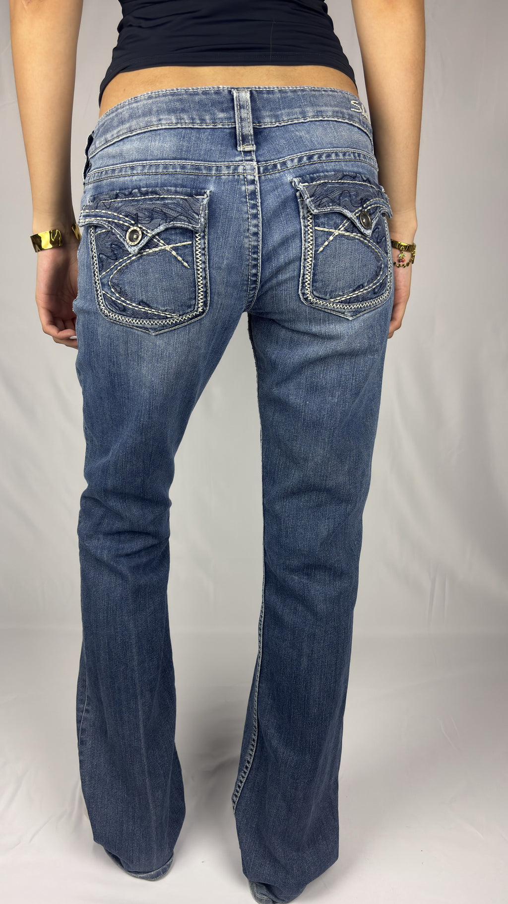 Silver Jeans Vintage Bootcut Denim – Blue Wash